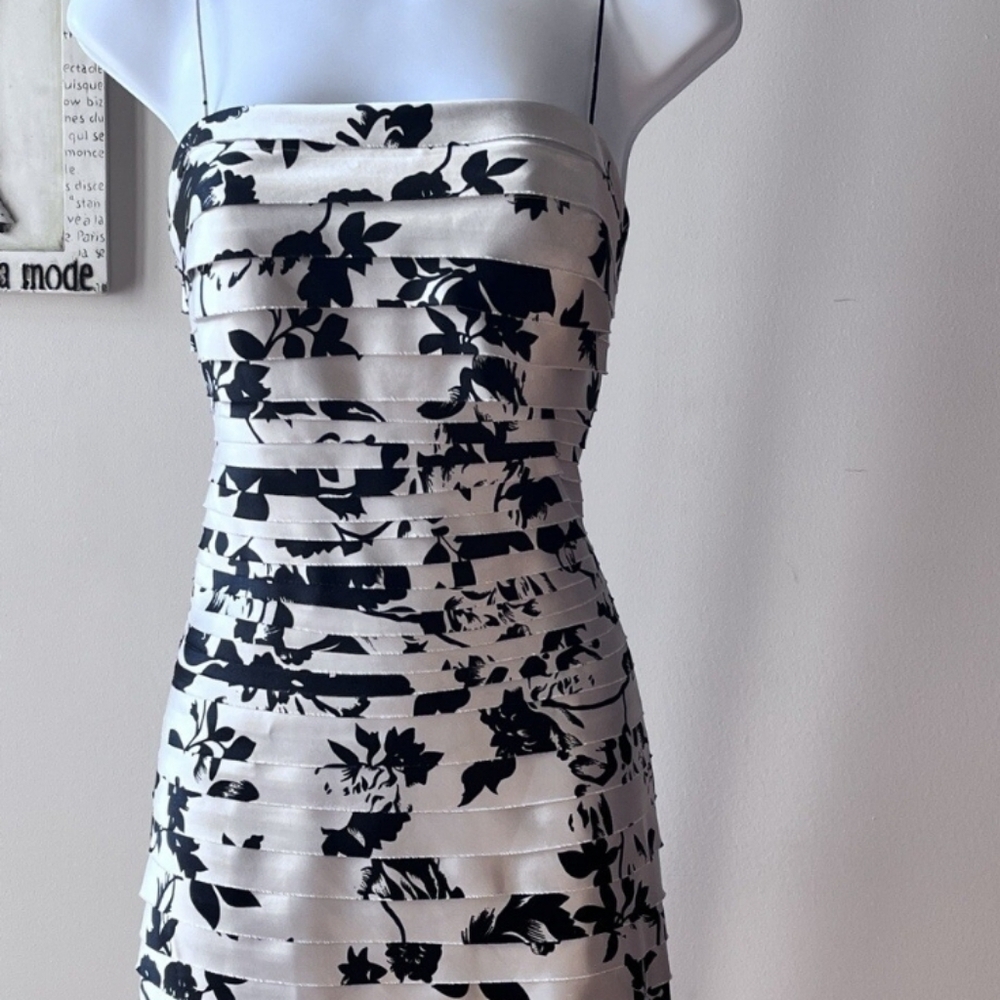 JS Collections Black and White Spaghetti Strap Sundress‎